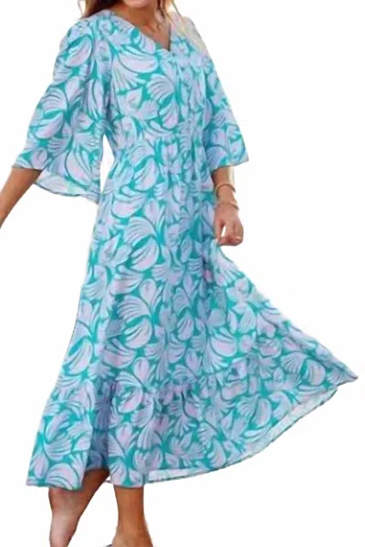 Mary Square Island Oaasis In Blue
