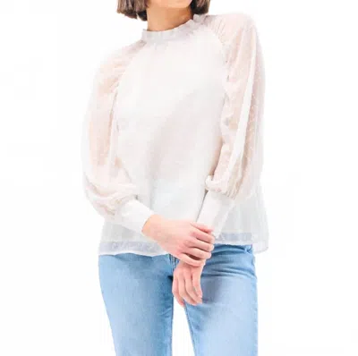 Mary Square Veronica Sheer Sleeve Textured Top In Marshmallow In Gray