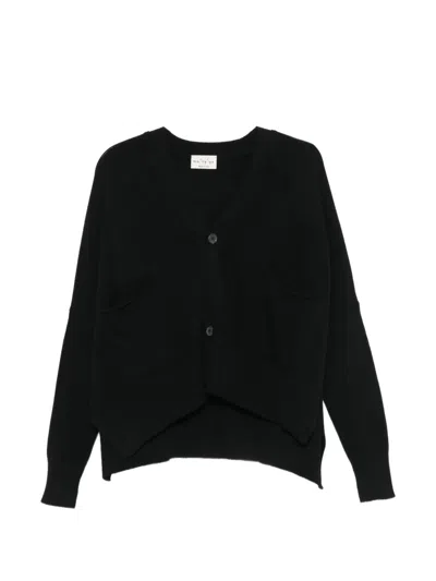 Ma'ry'ya V-neck Buttoned Cardigan In Black
