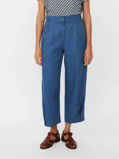 Masai Copenhagen Mapunna Cropped Linen Pants In Blue