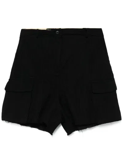 Masnada Herringbone-pattern Cargo Shorts In Black