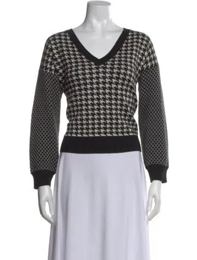 Pre-owned Mason Houndstooth Print V-neck Sweater In Black