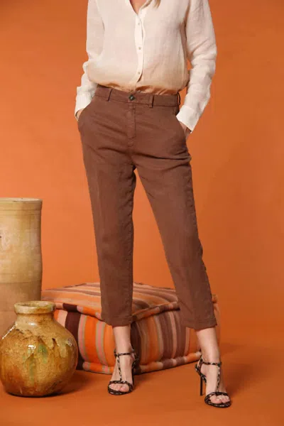 Mason's Chino Jogger Pants In Brown In White