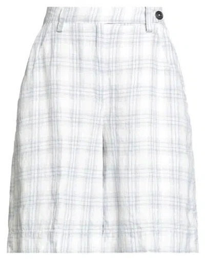 Massimo Alba Woman Shorts & Bermuda Shorts White Size 4 Linen In Multi