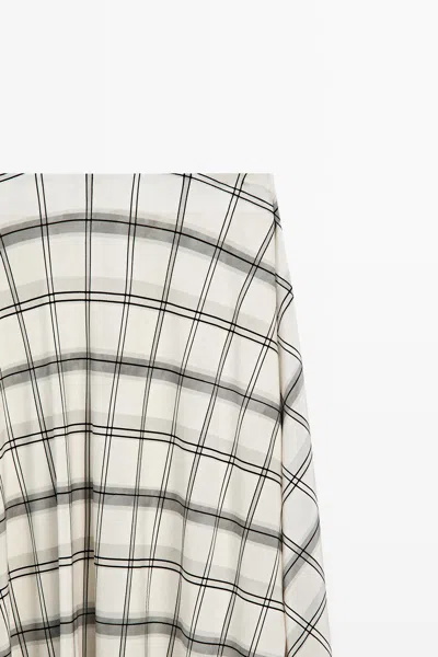 Massimo Dutti Asymmetric Check Midi Skirt In White