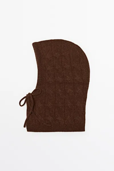 Massimo Dutti Balaclava Em Malha Trançada Com Laçada E Mistura De Algodão In Brown