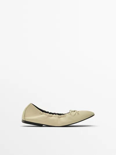Massimo Dutti Ballet Flats With Gathered Detail In Cream