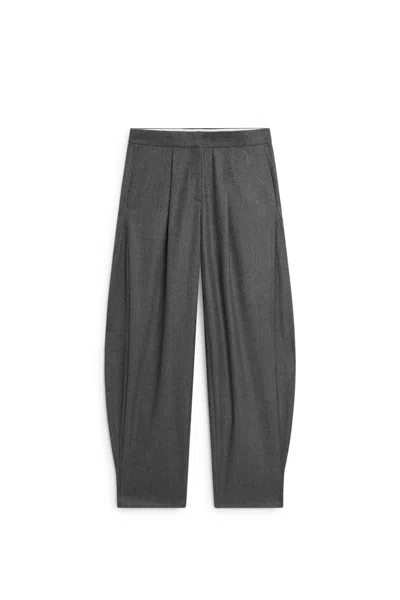 Massimo Dutti Pantalón Barrel Fit Detalle Pinzas In Black