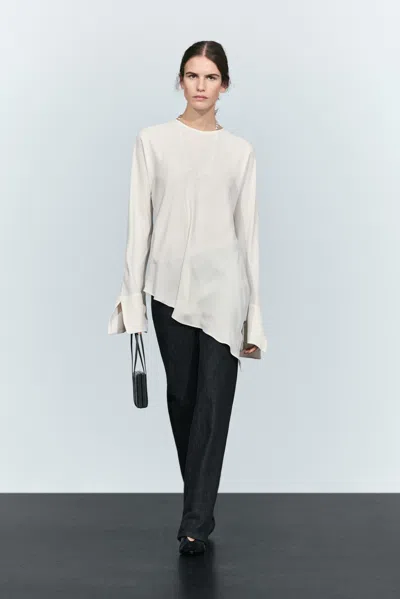 Massimo Dutti Blusa Fluida Com Detalhe Assimétrico In Neutral