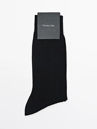 Massimo Dutti Calcetines Vestir Canalé In Black