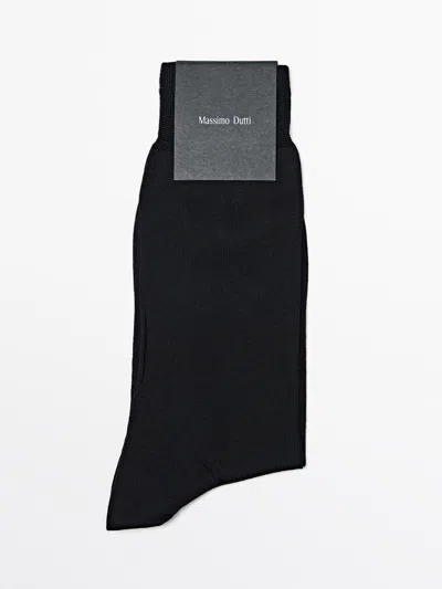 Massimo Dutti Calcetines Vestir Lisos In Black