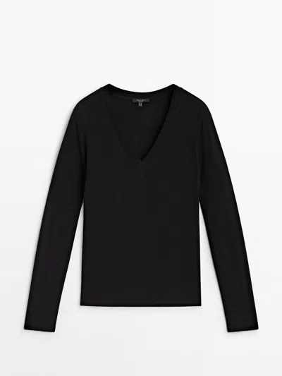 Massimo Dutti Cotton And Cashmere Blend V-neck T-shirt In Schwarz