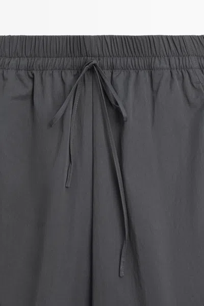 Massimo Dutti Cropped Technical Barrel Fit Pants In Black