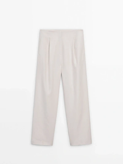 Massimo Dutti Darted Linen Blend Trousers In Cream