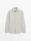 Massimo Dutti Dicht Gewebtes Hemd Aus Reiner Baumwolle In Beige