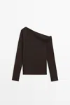 Massimo Dutti T In Brown