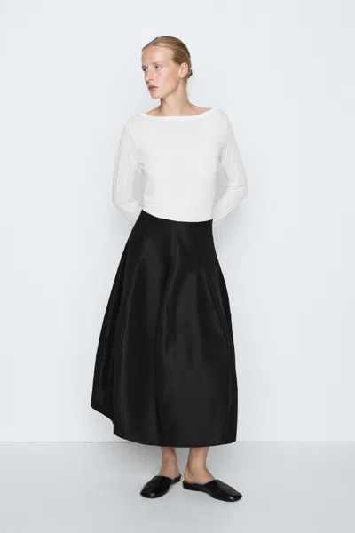 Massimo Dutti Jupe Midi Fluide À Coutures In Noir