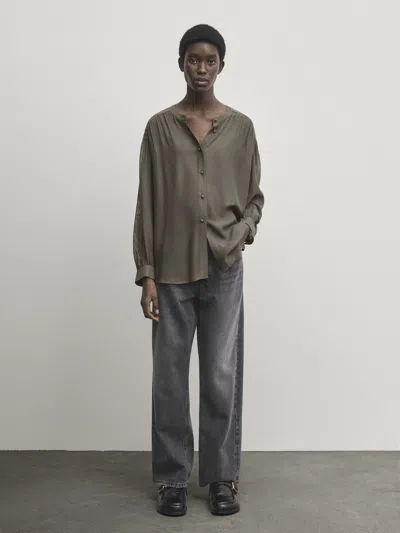 Massimo Dutti Fliessendes Hemd Mit Maokragen In Braun