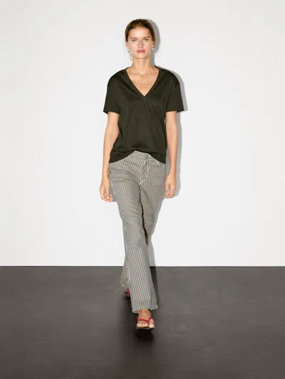 Massimo Dutti Flowing V In Black