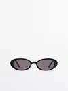 Massimo Dutti Gafa De Sol Mini Ovalada In Black