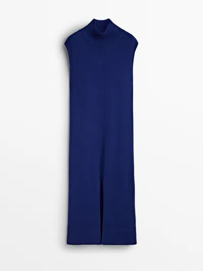 Massimo Dutti High Neck Knit Dress With Opening In Blau