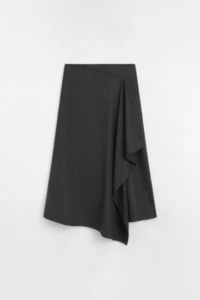 Massimo Dutti Jupe Midi Portefeuille À Rayures Tennis — Eva, Daim In Black