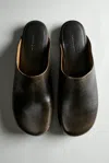 Massimo Dutti Leather Mule Clogs In Brown