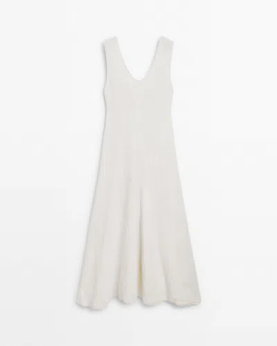 Massimo Dutti Long Textured Dress With V-neckline In White