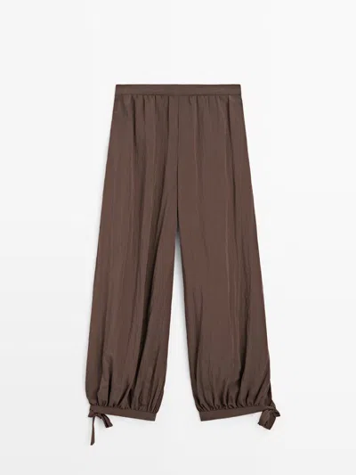Massimo Dutti Pantalón Fluido Bombacho In Brown