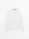 Massimo Dutti Pull Col V En Maille De Coton Mélangé In White