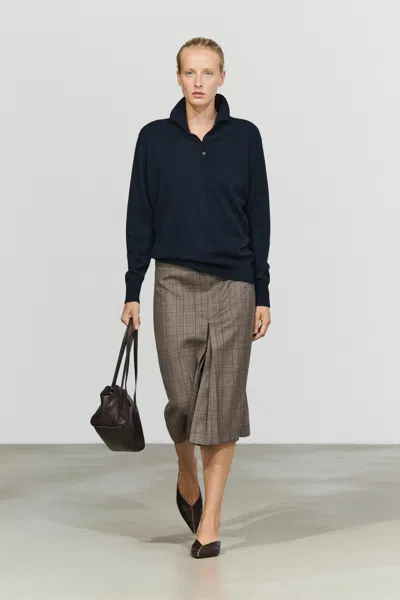 Massimo Dutti Pull En Maille À Col Montant Et Boutons In Black