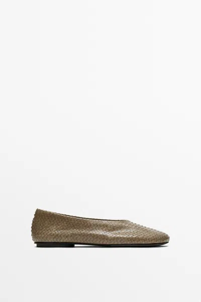 Massimo Dutti Round Toe Leather Ballet Flat In Animal Print