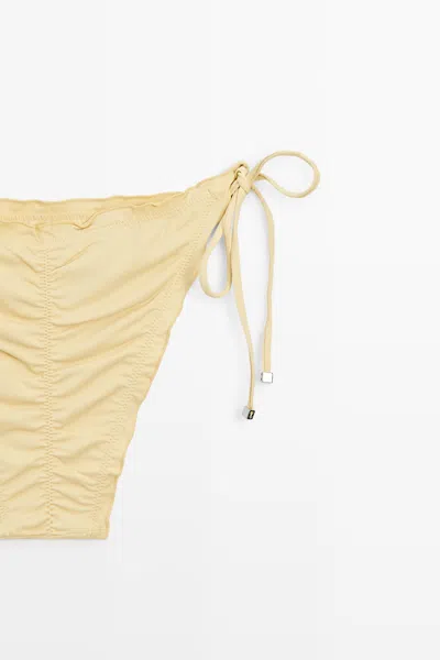 Massimo Dutti Ruffled Bikini Bottoms With Bows In Yellow