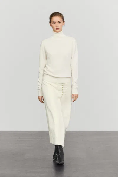 Massimo Dutti Saia Midi Direita Com Pormenor De Botões Em Camurça In White