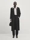 Massimo Dutti Satinierter Mantel Revers In Schwarz