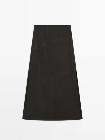 Massimo Dutti Skirt With Topstitching And Slits In Bottle Green