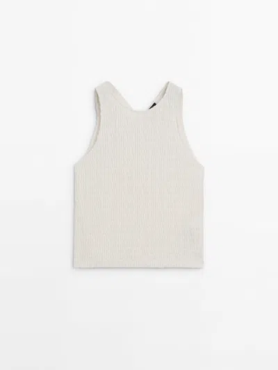 Massimo Dutti Sleeveless Top With Opening Detail In Cream