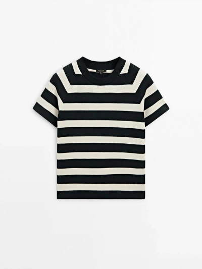 Massimo Dutti Short Sleeve Cotton T-shirt With Short Raglan Sleeves In Black