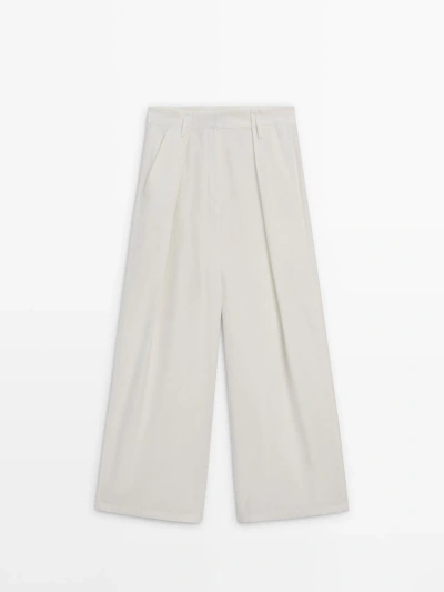 Massimo Dutti Technical Trousers With Darts In Cream