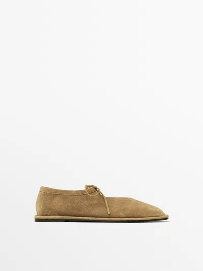 Massimo Dutti Tied Split Suede Ballet Flats In Brown