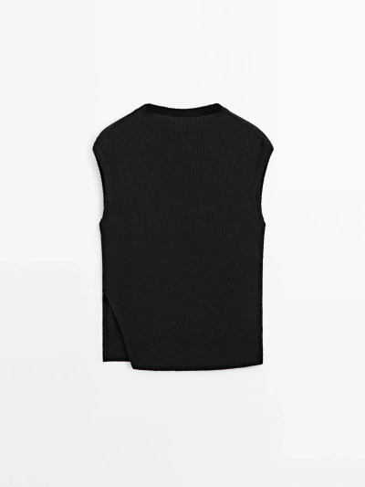 Massimo Dutti Top With Ribbed Detail And Side Vent In Black