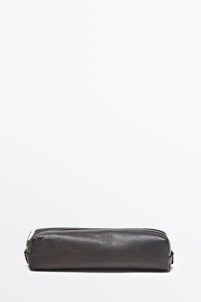 Massimo Dutti Trousse Zippée En Cuir Nappa In Marron