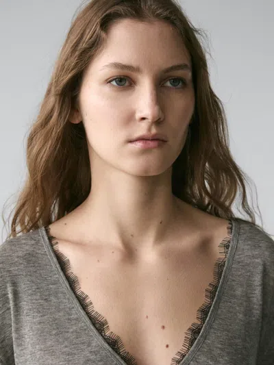 Massimo Dutti V In Gray