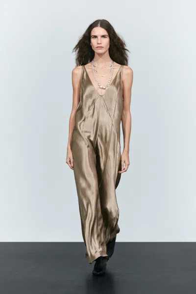 Massimo Dutti Vestido Comprido Decote Em Bico Acetinado In Neutral