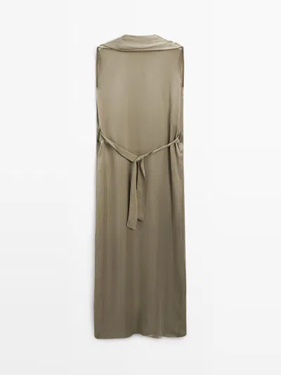 Massimo Dutti Vestido Fluido Detalle Capa In Green