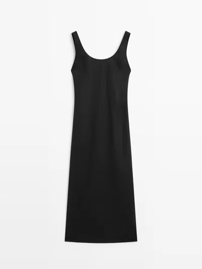 Massimo Dutti Vestido Midi Fluido Escote Redondo In Black