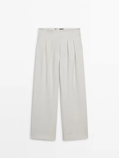 Massimo Dutti Wide-leg Trousers With Darts In Ivory