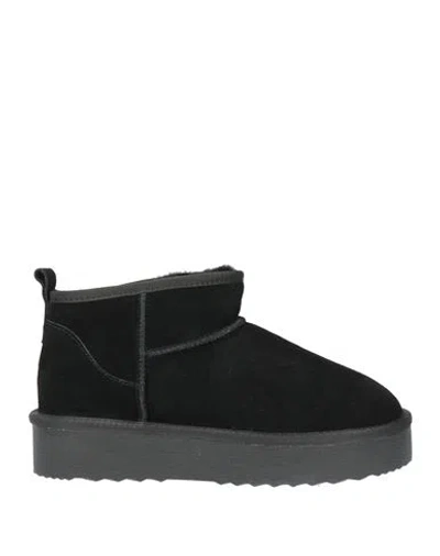Massimo Santini Woman Ankle Boots Black Size 8 Leather