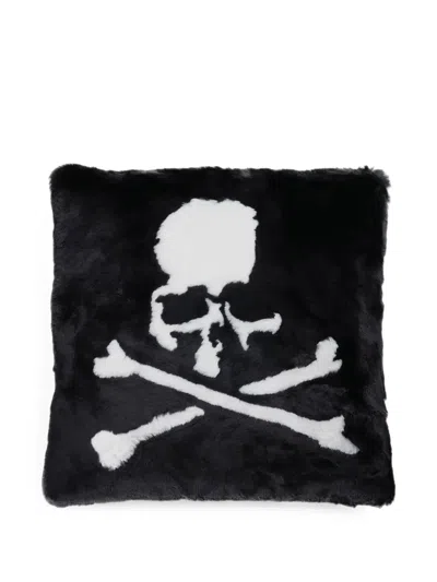 Mastermind Japan Skull-motif Faux-fur Cushion In Black