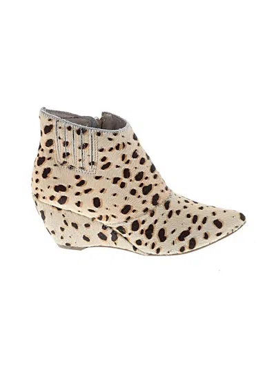 Pre-owned Matisse Ankle Boots In Brown